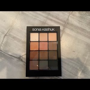 Sonia Kashuk eyeshadow palette, brand new